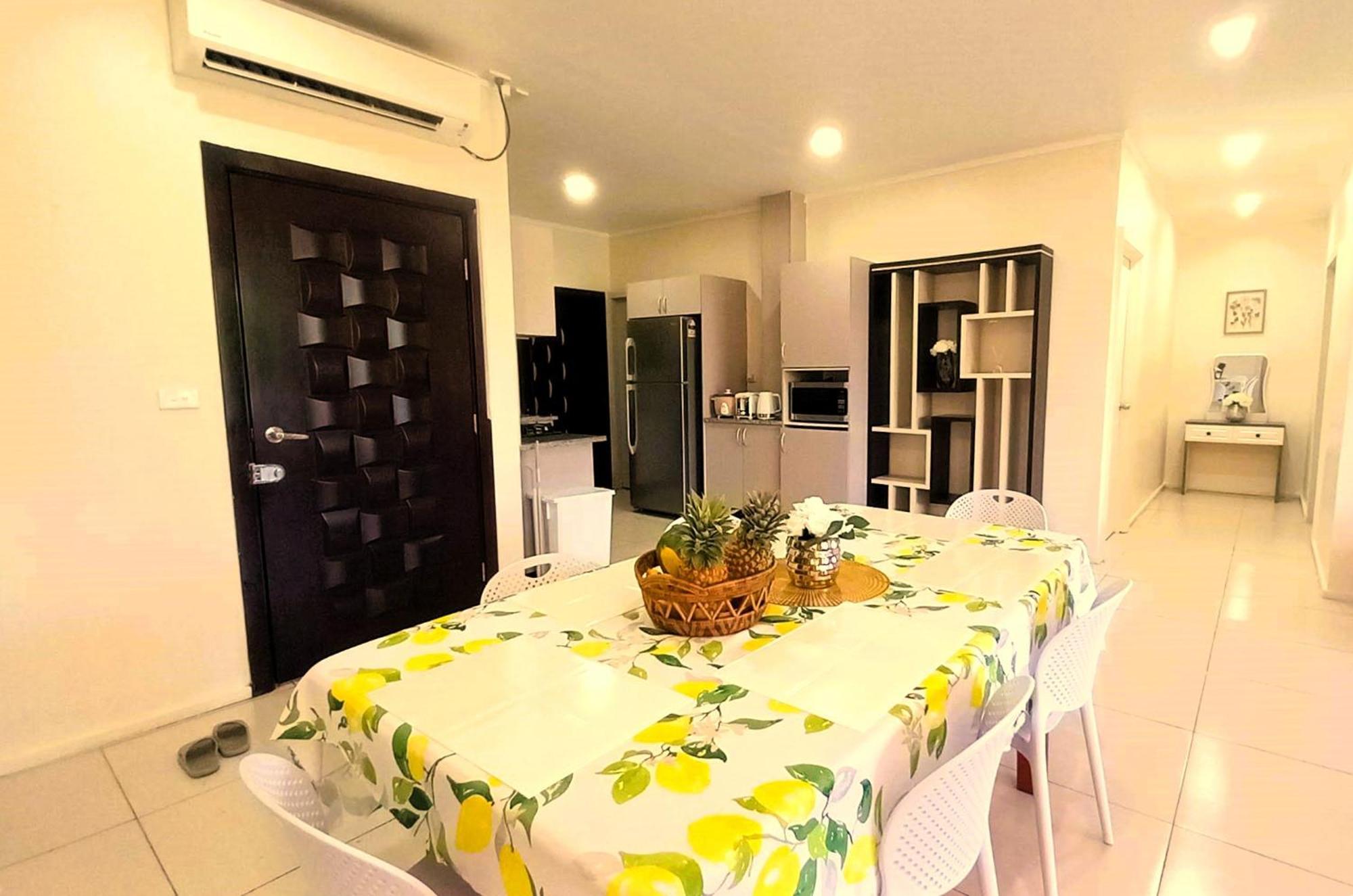 Waterfront Sunset Apartment 나디 객실 사진